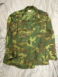 VIETNAM  WAR ERA CAMOUFLAGE JACKET UNDERWATER DEMOLITION TEAM 11