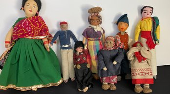 For The Doll Collector Who Knows Dolls!!  A Wide Variety Of International Dolls--Tallest Is 10'