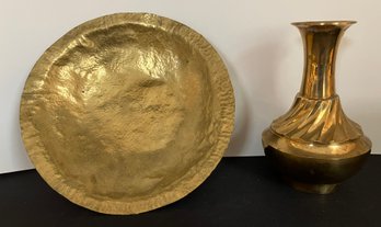 Two Beautiful Vintage Brass Pieces--hammered Brass Bowl And Brass Vase