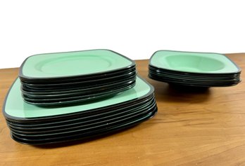 (24-Piece) Morelli Designers 'Trudeau' Dinnerware Set - Serves 8