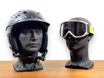 Smith Skiing/Snowboarding Helmet & Goggles