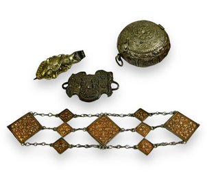 (4) Assorted Metal Accessories