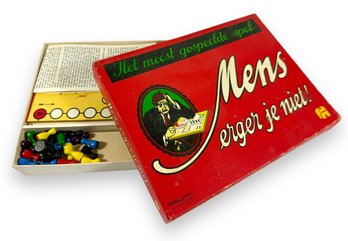 1928 'Mens Erger Je Niet' German Board Game & Original Box