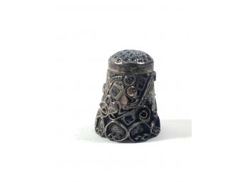 Very Ornate Antique Sterling Silver Thimble