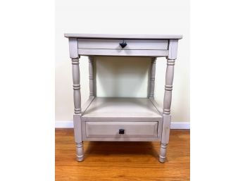 Farmhouse Style 2-drawer Side Table