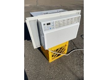 GE 6400 BTU Air Conditioner