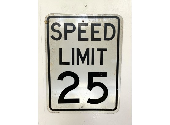 25 Mph Speed Limit Metal Sign
