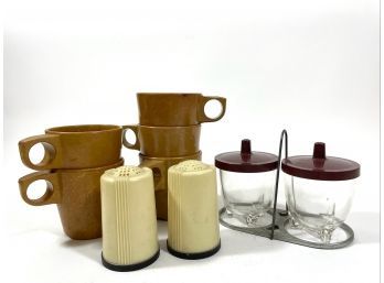 Vintage Kitchenware Items