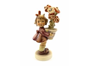 Limited Edition Master Painted Goebel Porcelain Hummel Figurine 'best Wishes' #540