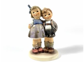 Goebel Exclusive Porcelain Hummel Figurines 'The Little Pair' #449