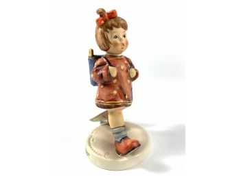 Goebel Porcelain Hummel Figurine 'the Kindergartner' #467