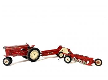 Antique 'Tru-Scale' Cast Tractor & Accessories