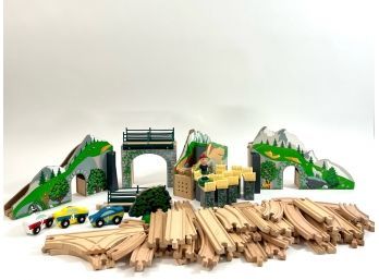 Solid Wood Scenic Race Track
