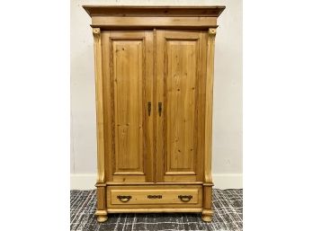 Country Farmhouse Solid Pine Wardrobe