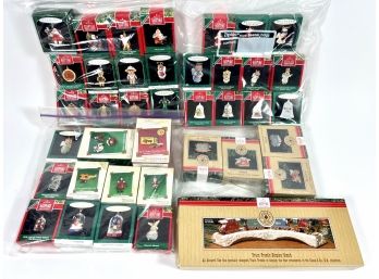 (39) Boxed Keepsake Ornaments