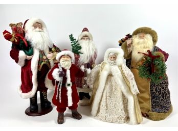 (5) Santa Claus Figurine Decorations