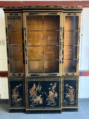 Vintage Drexel Heritage Asian Chinoiserie Black Lacquer And Gold Gilt Hutch - One Piece - No Shelves