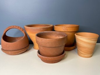 Terra Cotta Pots Assorted Sizes