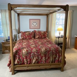 Thomasville Canopy Style Bedframe