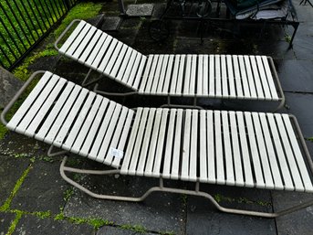 Set Of 2 Strap Reclining Chaise Lounges