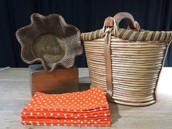 Baskets And Napkins