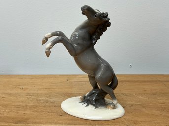 Porcelain Horse Figurine    8 1/2'  Approx 60 Years Old