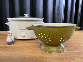 Crock Pot, Colander And Timer