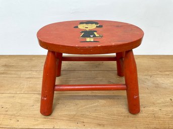 Charlie Brown's Lucy - Red/Orange Stool