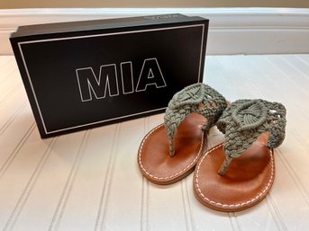 MIA Womens Vivian Sandals In Olive - 1 Of 2 - Size 8