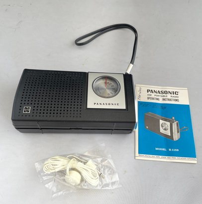 Panasonic Portable AM Radio, Model R-1159