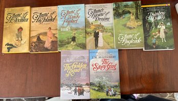 Assorted L.m. Montgomery - Anne Of Green Gables - Paperbacks