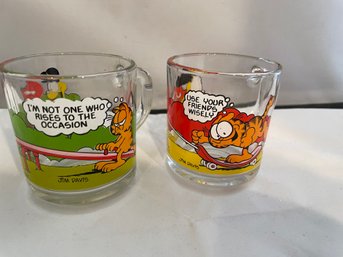 2 McDonalds Garfield Glass Mugs