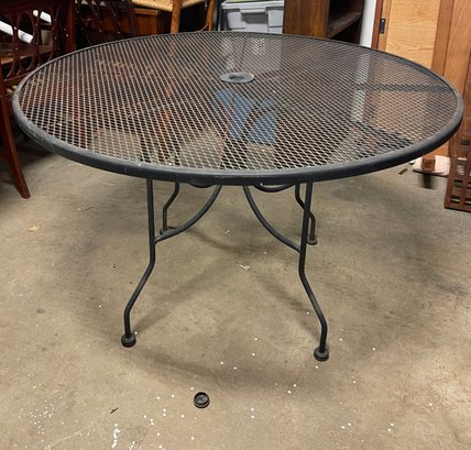 Metal Outdoor Table With 6 Chairs