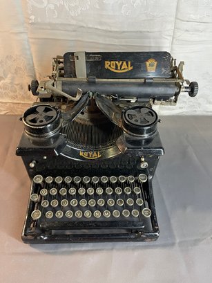 Vintage 1934 Royal Typewriter