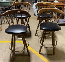 Set Of 4 Classic Barstools