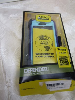 DEFENDER OUTER BOX IPHONE 5 & 5S
