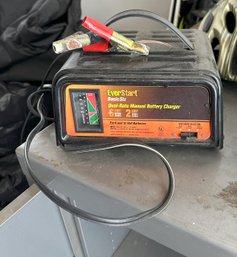 Everstart Battery Jumper