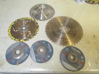 Circular Saws & Grinding Wheels