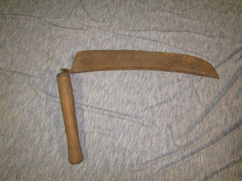 Vintage Antique Hay Sickle Sythe Farm Tool