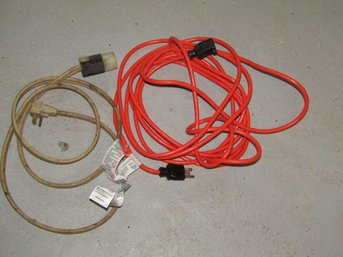 2 Extension Cords