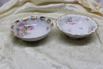 2 Gold Gilt Decorative Bowls