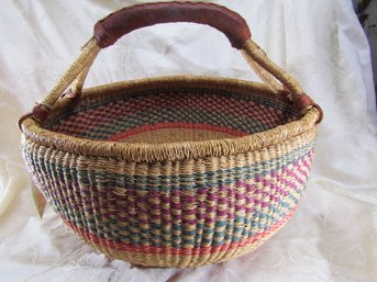 LARGE HAND CRAFTED DELATA MULTI COLORED BASKET
