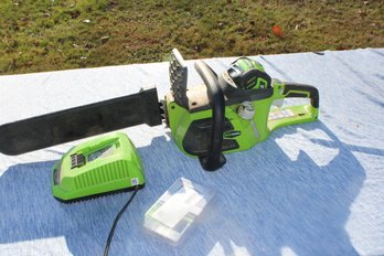 GREENWORKS BATTERY OPERATED CHAINSAW