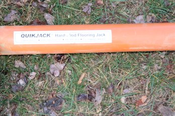 QUICKJACK HARDWOOD FLOOR JACK