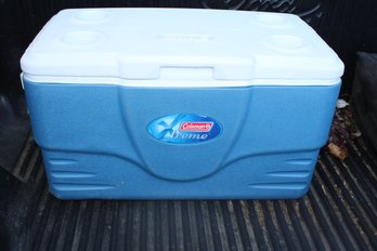 BLUE COLEMAN EXTREME COOLER