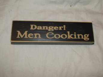 FUNNY 'MEN COOKING' SHELF SITTER