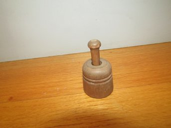 SMALL BUTTER STAMP