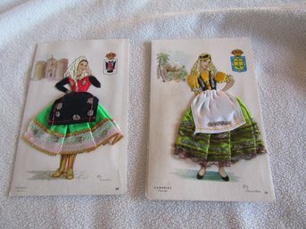 2 SPANISH POSTCARDS - TRADITIONAL COSTUMES