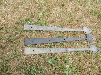 ANTIQUE BARN HINGES STRAPS