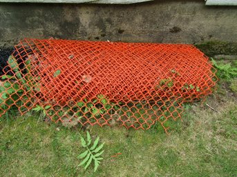 PLASTIC ORANGE FENCING